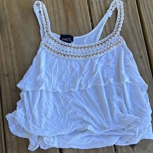 Woman’s Rue 21 tank top